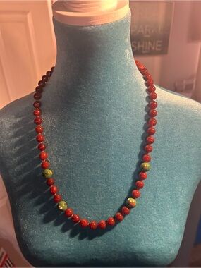 Hand Knotted Jade Beaded Necklace